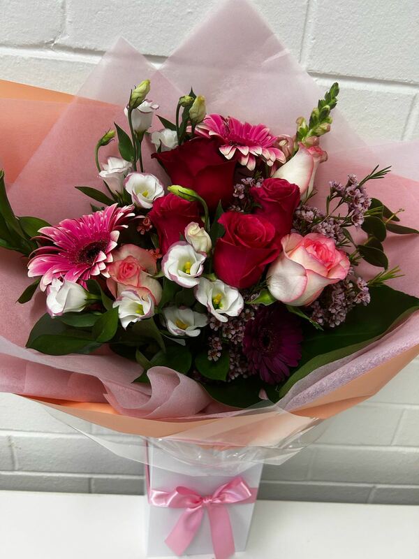 Evelyn, flowers delivered by Flower Cottage - Booragoon in Perth