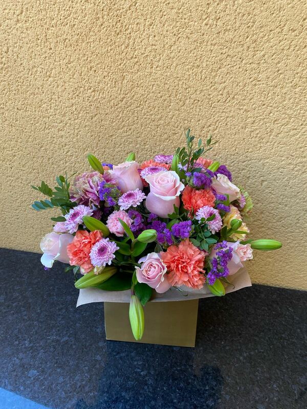 Pretty Perfect delivered by The Flower Girls Spain in Daya Nueva