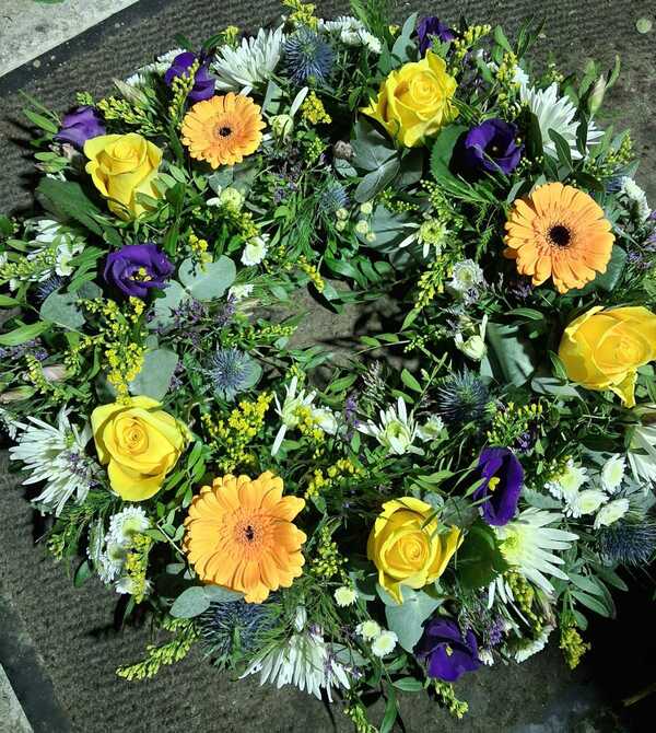 Wreath delivered by Island Breeze Designs 3 days ago