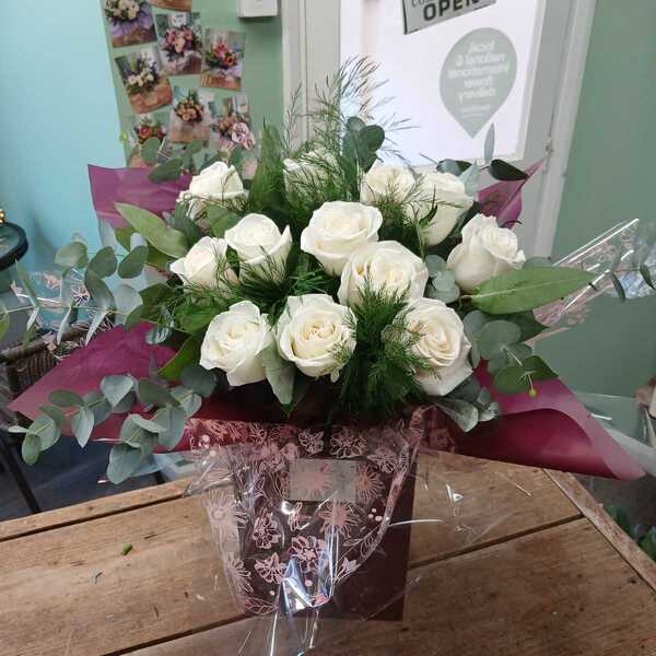 Simply Roses Handtied delivered by Jessicas Flowers By Design in Doncaster