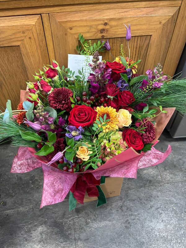 Autumn Berry, flowers delivered by Berry Blooms New Forest in Romsey