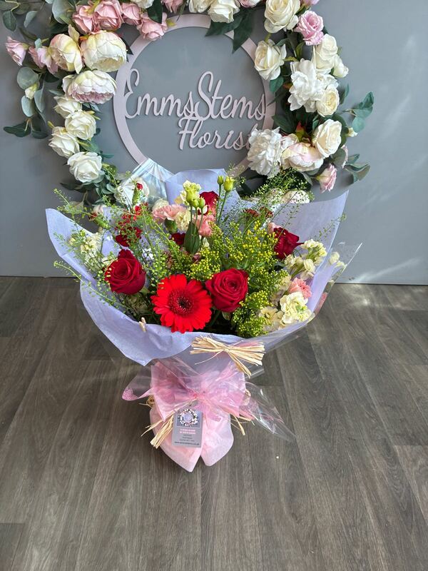 Scented delivered by Emms Stems in Southrepps