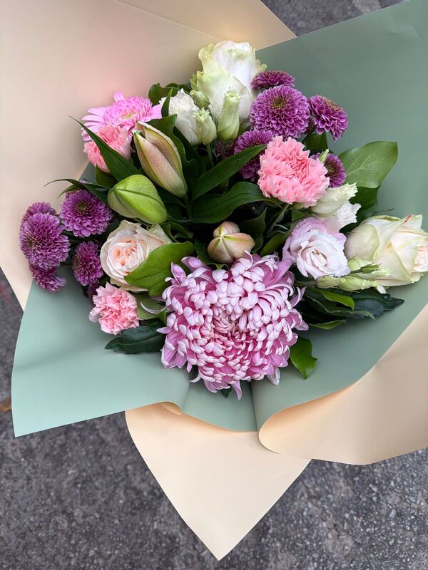 Pastel Pink Handtie delivered by Flower Power @ The Paddock in Oswaldtwistle