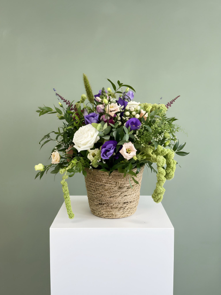 Hedgerow beauty basket