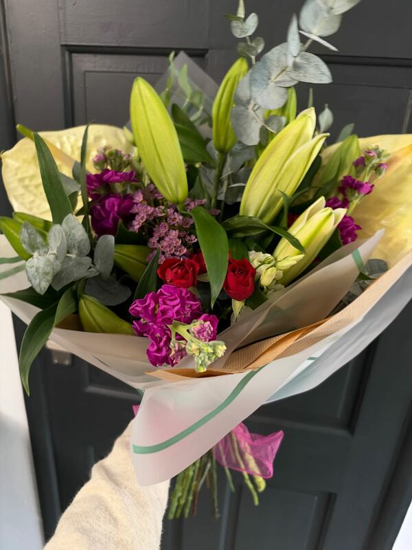 Out of this World delivered by Mayflower Bloom 4 days ago