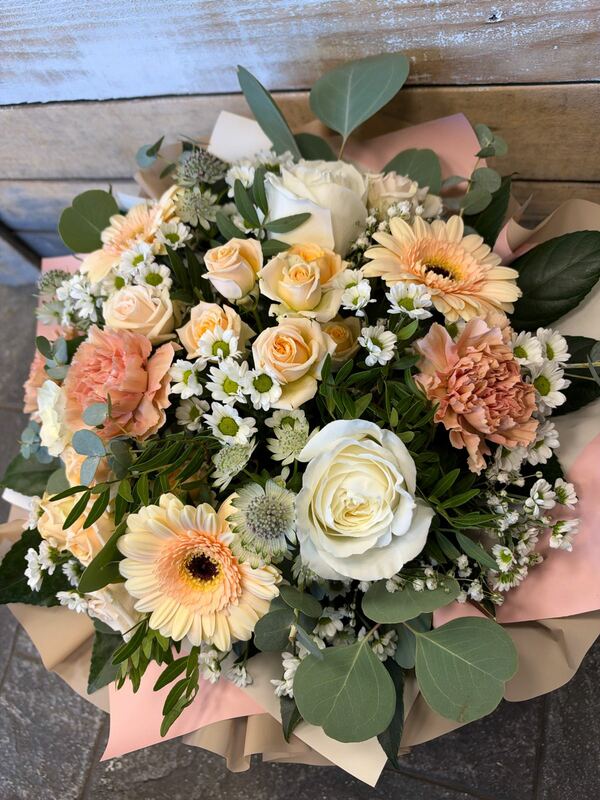 peaches and creams delivered by Occasions Florist in Oldham
