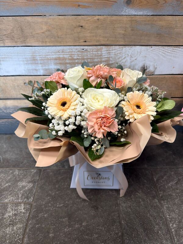 peaches and creams, flowers delivered by Occasions Florist in Oldham