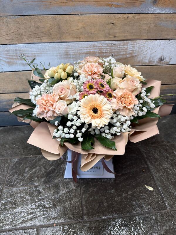 peaches and creams, flowers delivered by Occasions Florist in Oldham