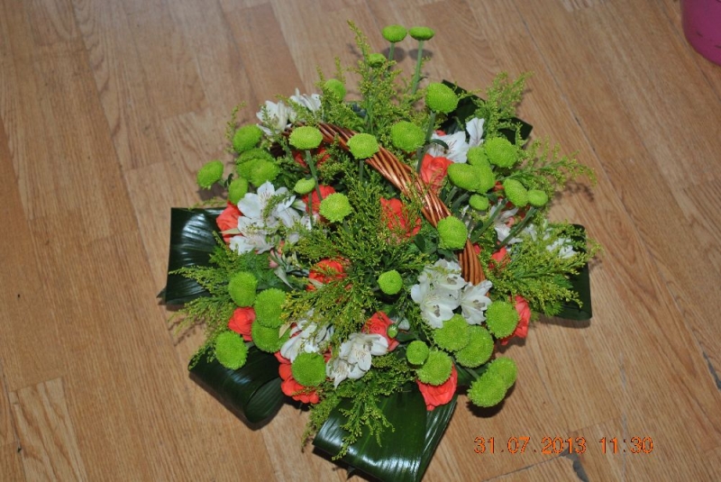 Hello, flowers delivered by Beauty Flower in Athens