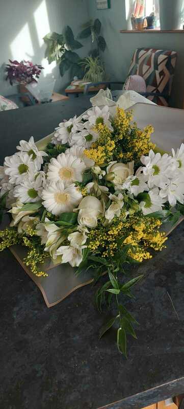 Lemon & Lime delivered by Kats Flowers 6 days ago
