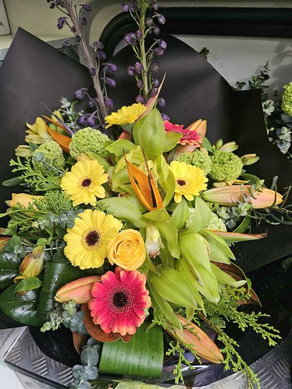 Florist Choice Hand-tied delivered by The Pink Flower Truck in wellington