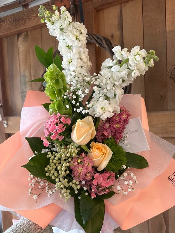 Pretty Pastel's delivered by All For Love Flowers in Invercargill