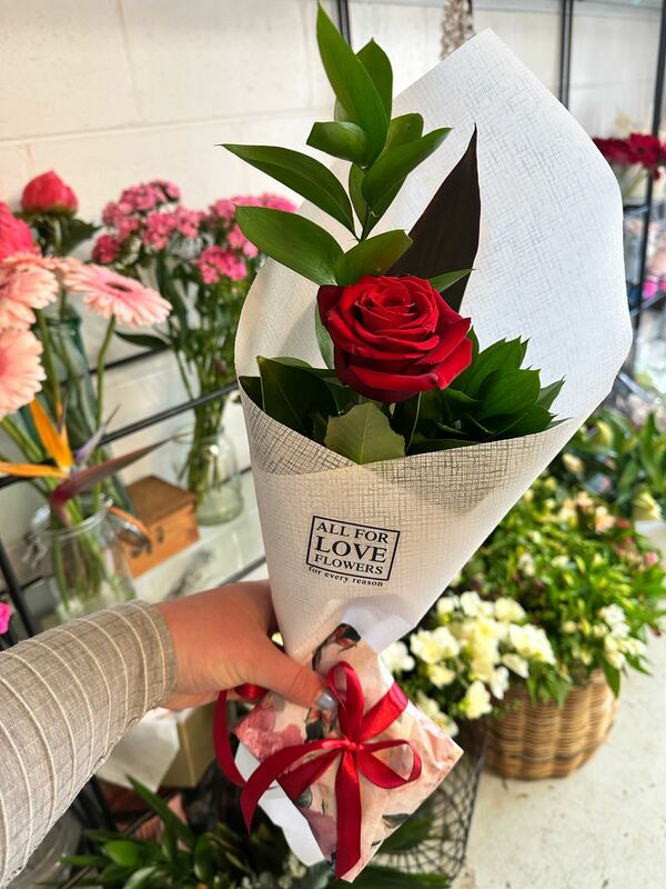 Romantic Love, flowers delivered by All For Love Flowers in Invercargill