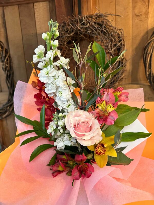 Florist Choice delivered by All For Love Flowers in Invercargill
