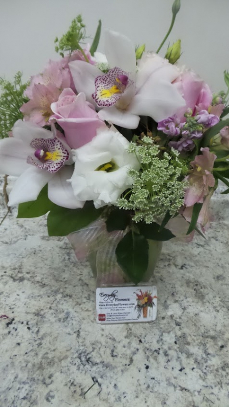Pink Blooms, flowers delivered by Everyday Flowers and Avante Gardens in Santa Ana
